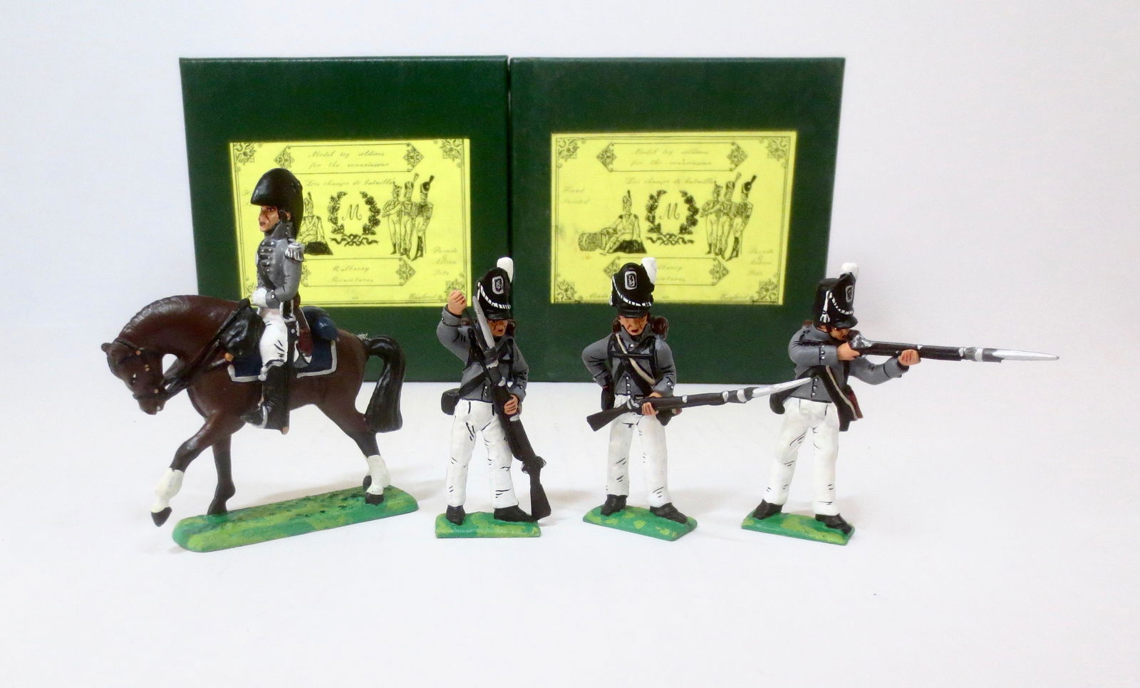 Mulberry Miniatures 22nd US Infantry: Mounted Colonel and three Infantry men in action. 4 pieces. Mint condition. Boxes excellent.