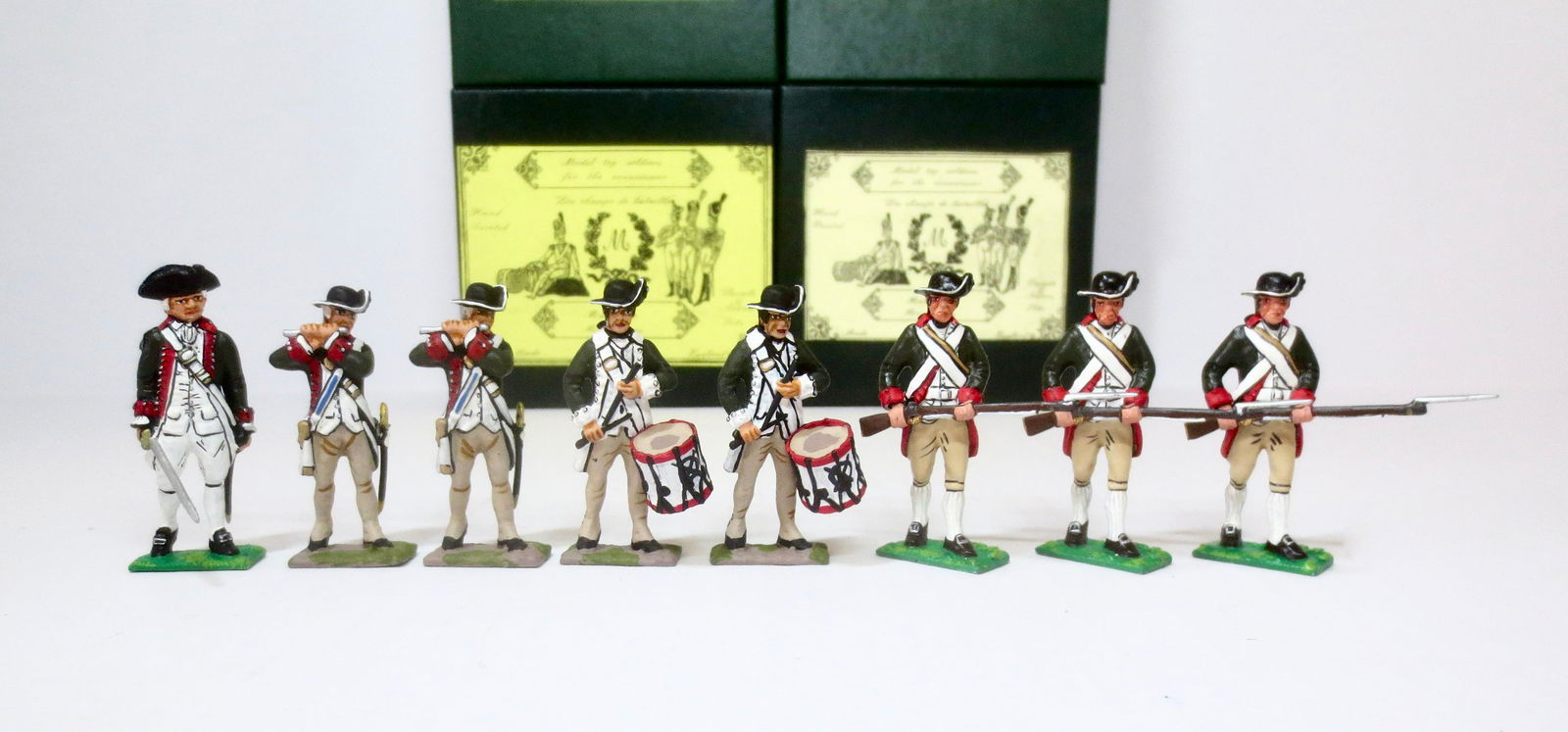 Mulberry Miniatures American Revolution Sets: US Marines Officer, Fifers, Drummers, and Infantry Advancing. 8 pieces. Mint condition. Boxes excellent.