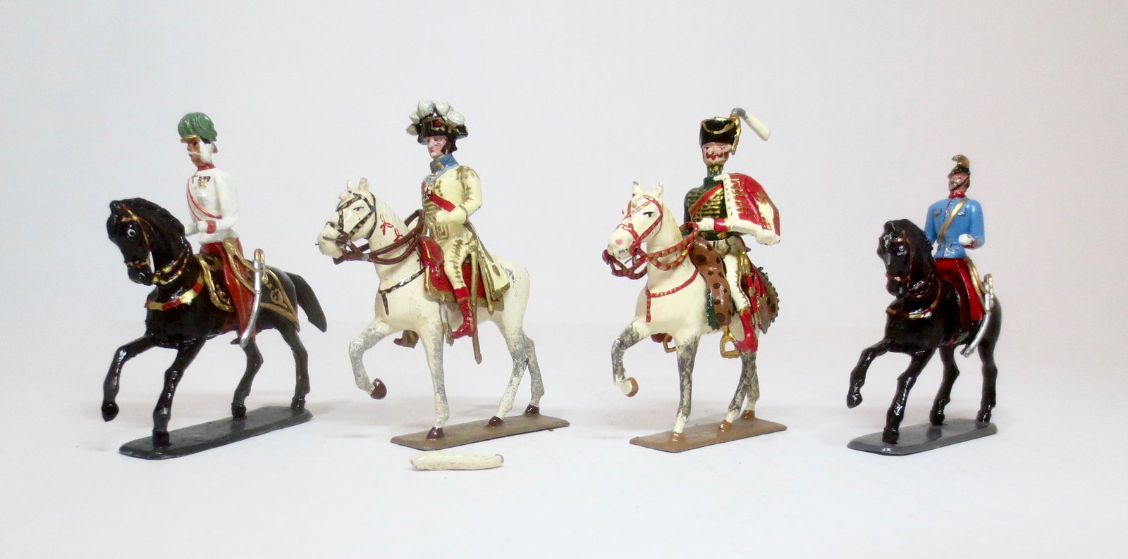 Wollner/Lucotte Mounted Figure Selection: Post war issue, circa 1960's. Kaiser Frederick, and Napoleonic officers. 4 pieces. Excellent condition overall (one broken horse tail, included for repair). Unboxed.