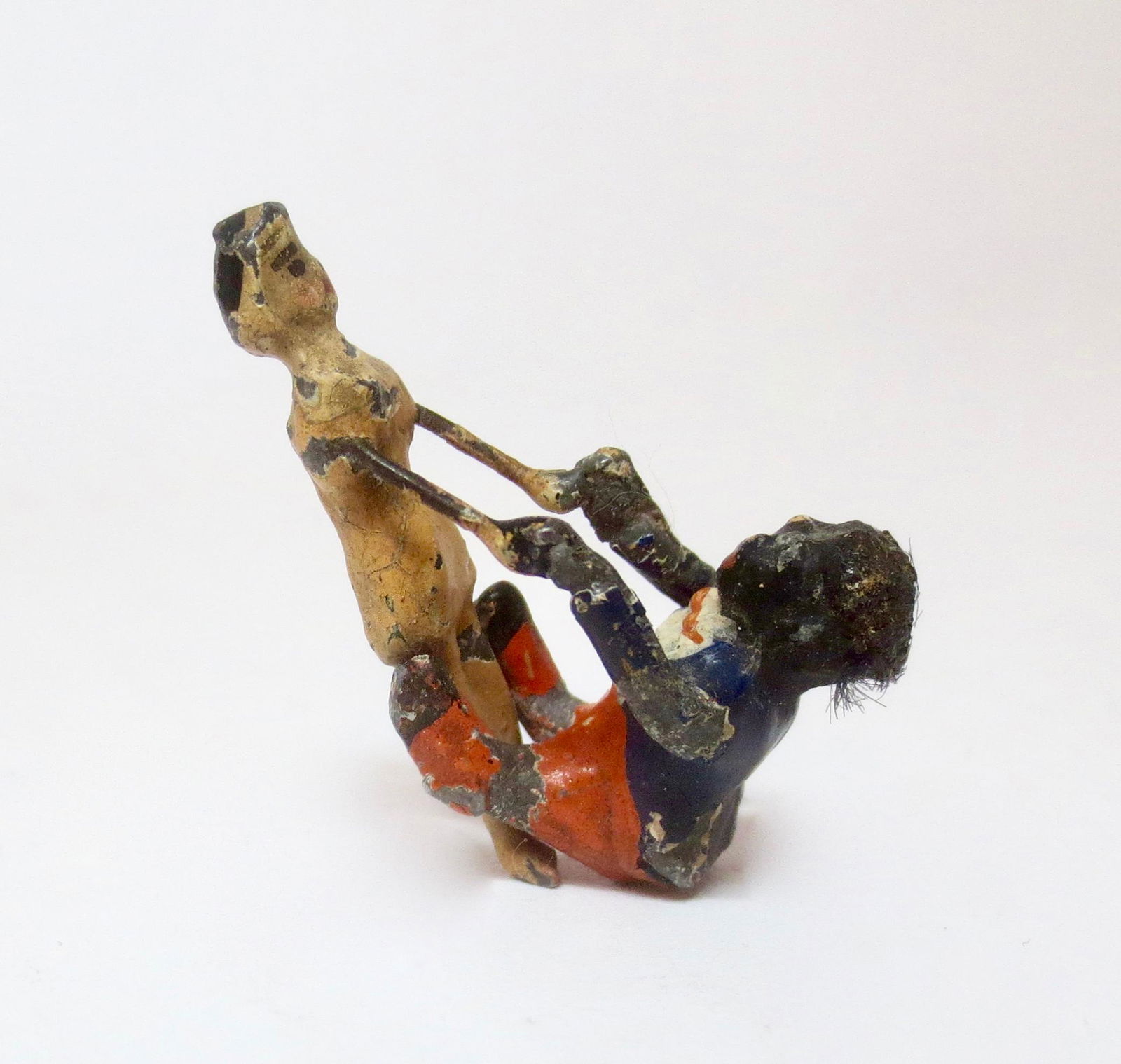 Heyde Peg Doll Helping Golly: Hard to find. 25mm tall. 1 piece. Excellent condition. No box.