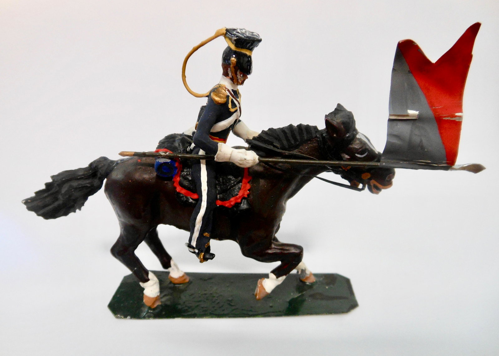 Ken Kearsley Mounted Lancer: 60mm. 1 piece. Very good condition. No box.