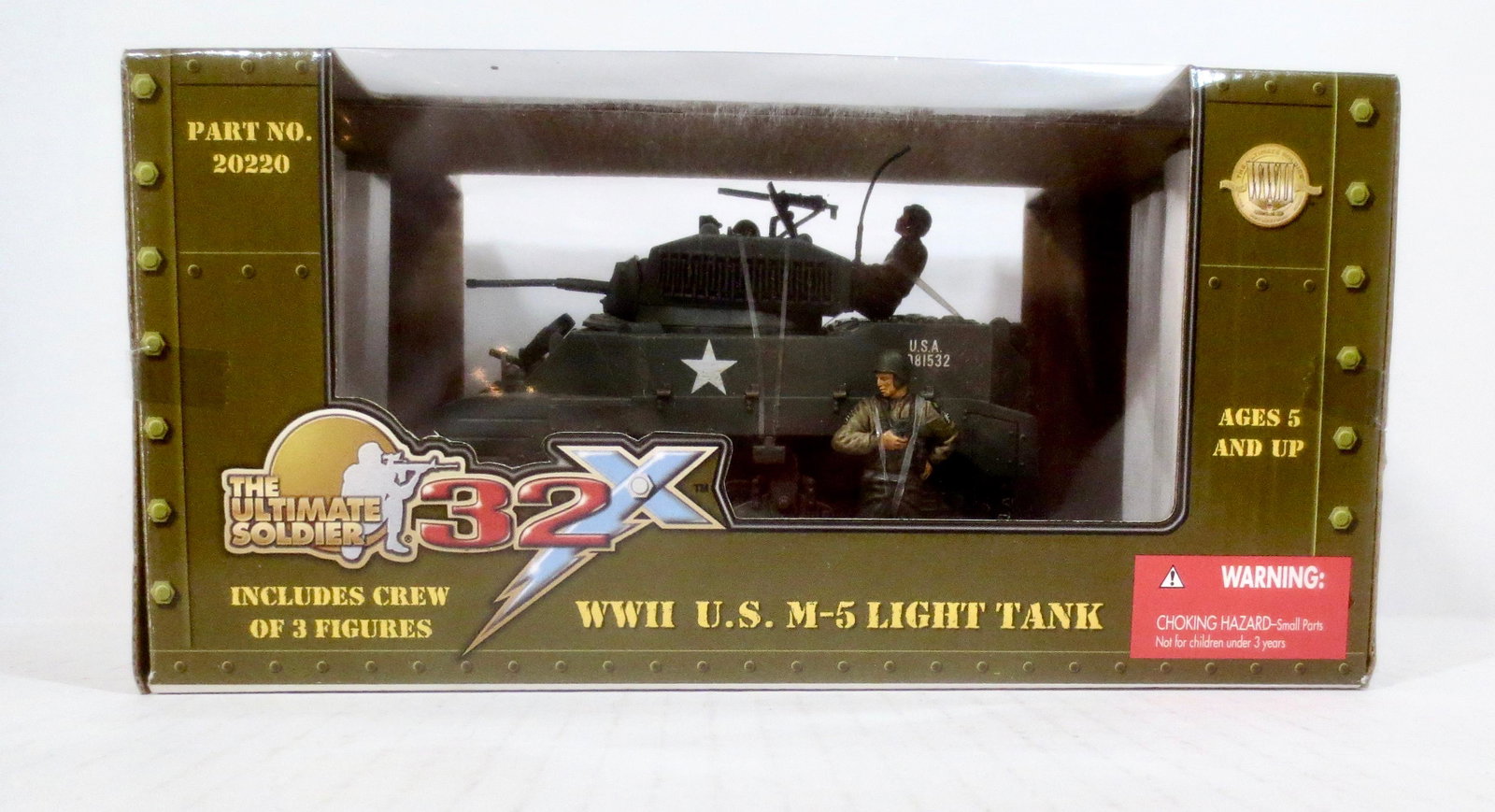 Ultimate Soldier WWII US M-5 Light Tank: Includes three man crew. 4 pieces. New condition in box. Box very good, with some shelf wear.