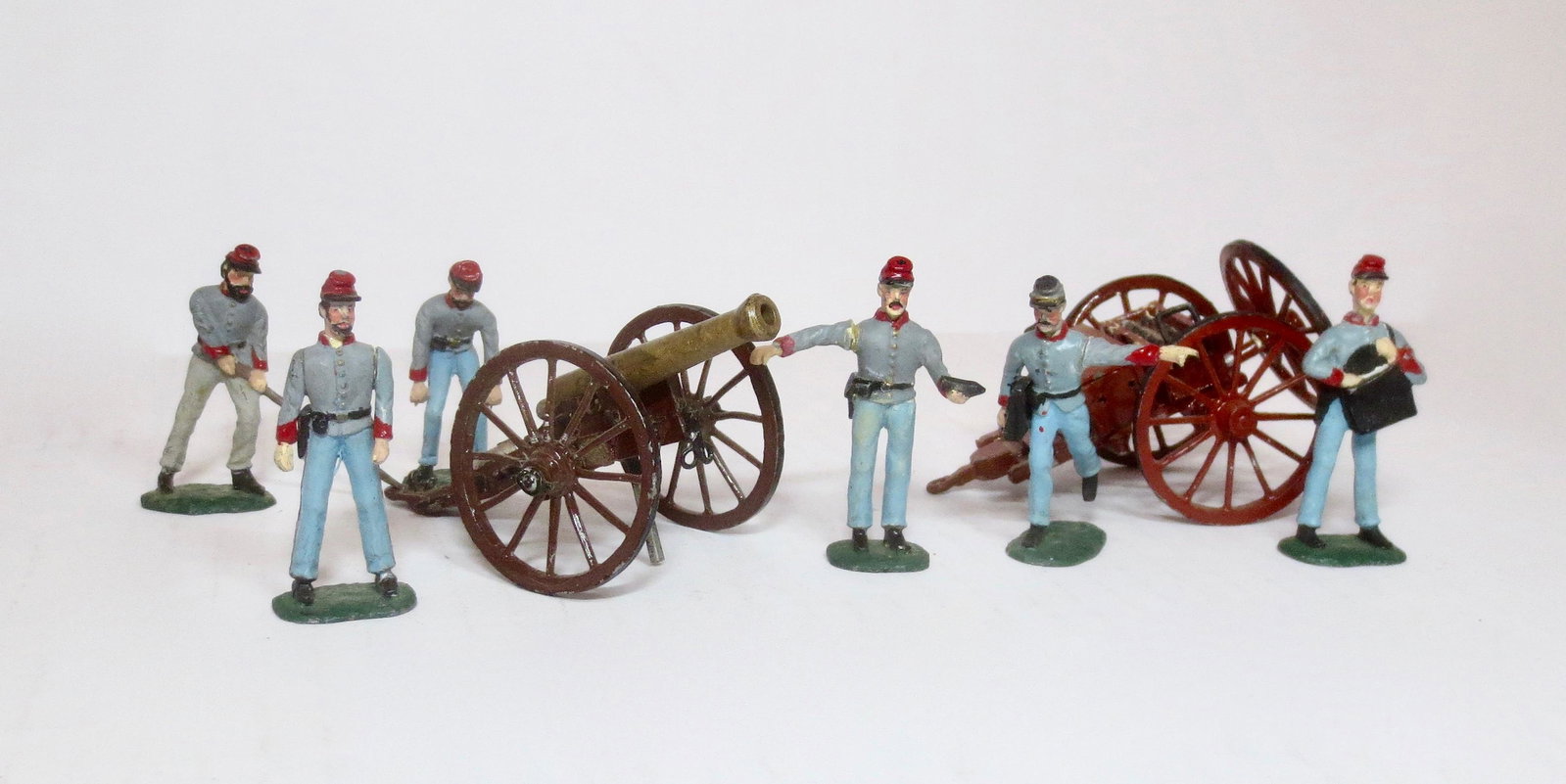 Bussler American Civil War Confederate Artillery: 8 pieces. Excellent condition. Unboxed.