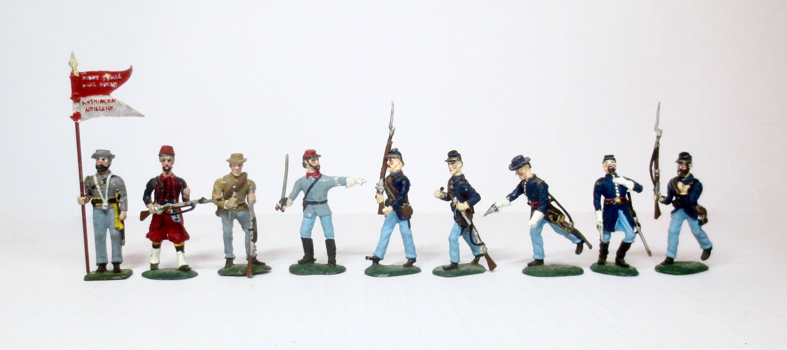 Bussler American Civil War Blue & Grey Selection: Confederate Infantry and Union Infantry. 9 pieces. Excellent condition. Unboxed.