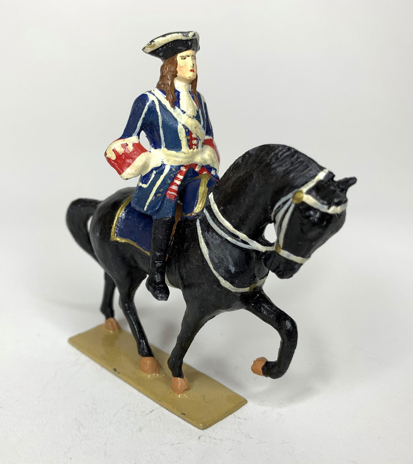 Rare Mounted Vertunni Garde Francais Louis XIV (1 of 2)