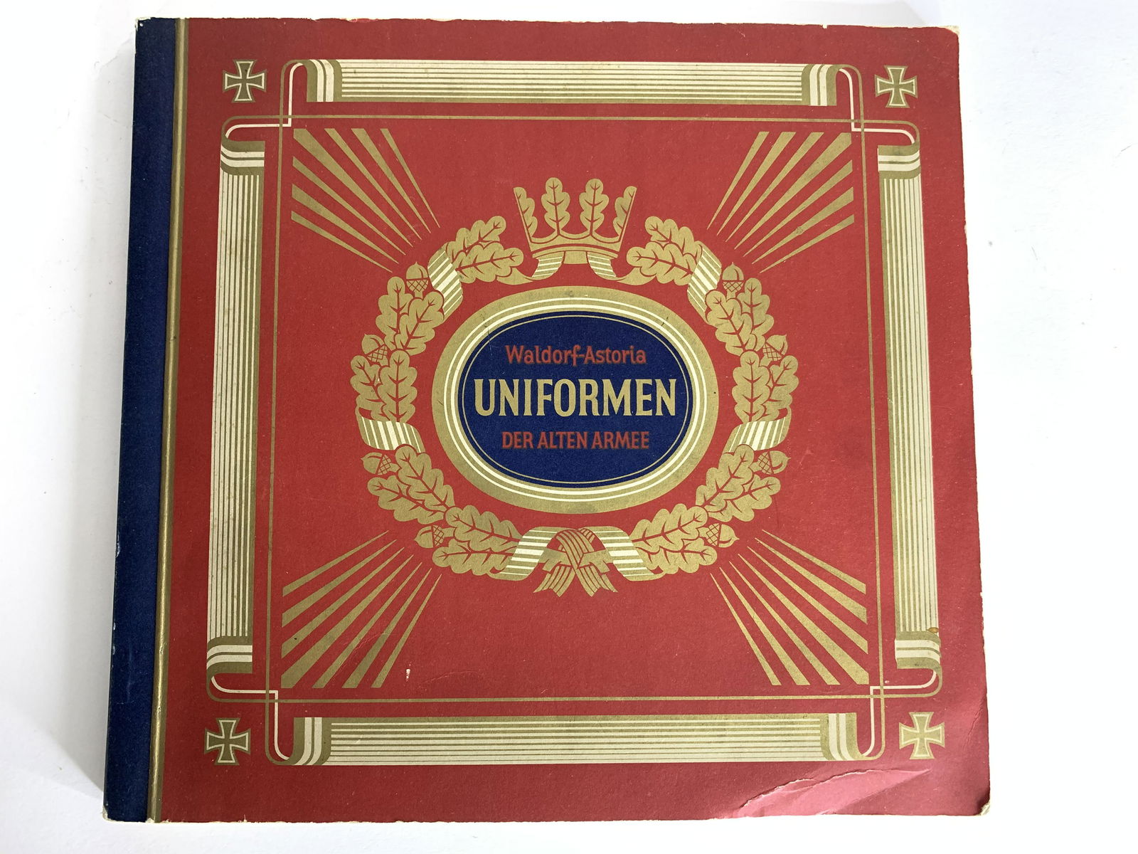 Waldorf-Astoria German Cigarette Card Book (1 of 4)