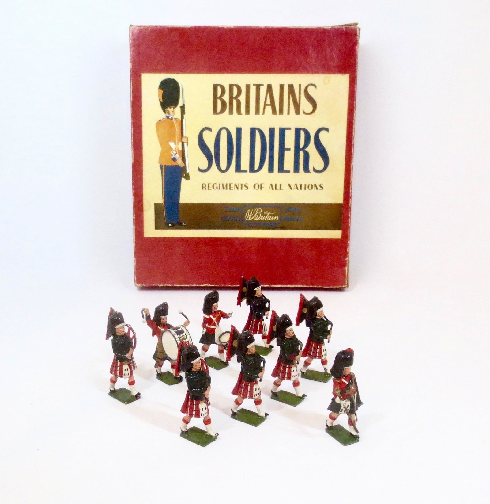Britains #2179 Black Watch Pipe Band (1 of 1)