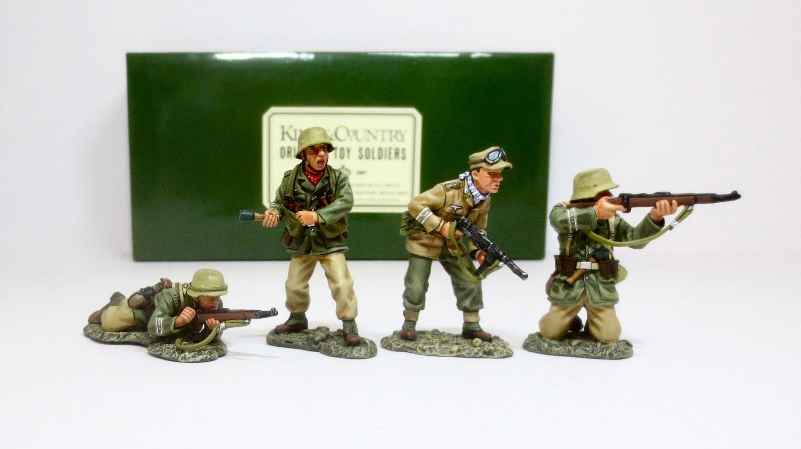 King & Country #AK016 Afrika Corps Attack (1 of 1)