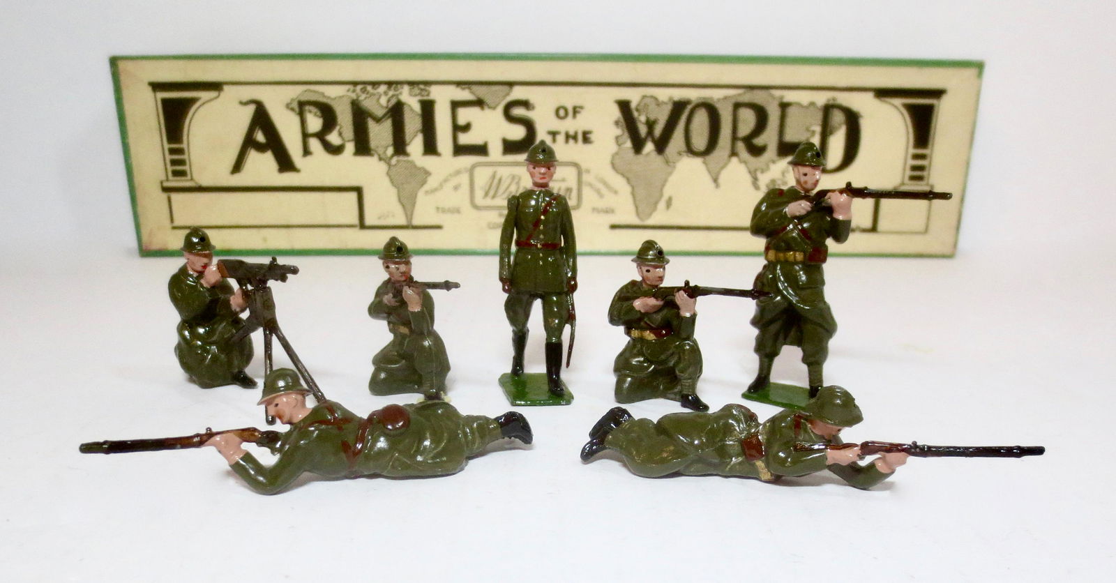 Britains #1366 French Infantry Firing (1 of 1)