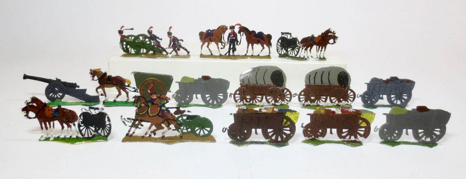 Vintage Tin Flats Royal Horse Artillery (1 of 1)