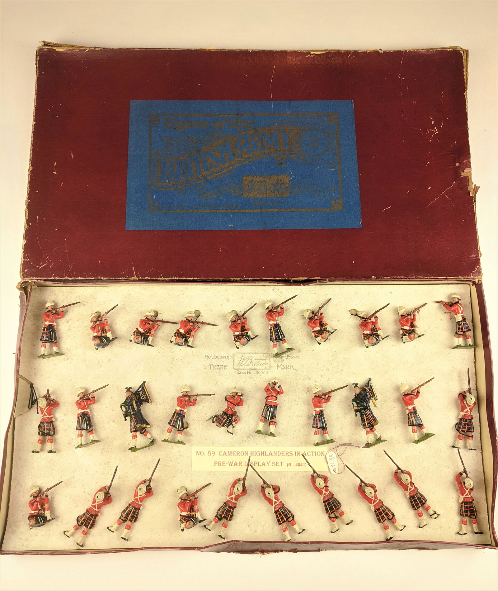 Britains #89 Cameron's Firing (1 of 1)