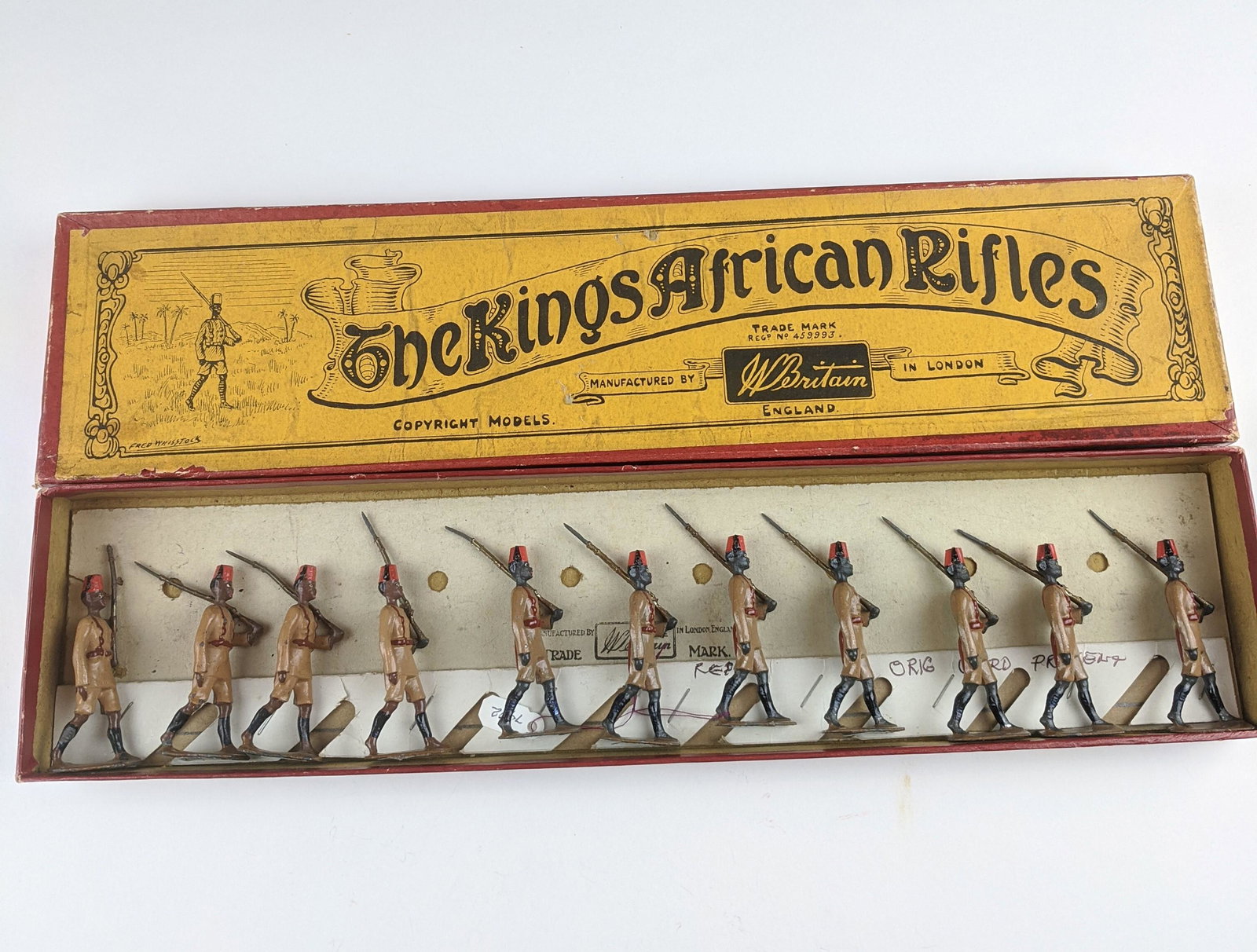Britains #225 Kings African Rifles: 11 Pieces Condition Good To Very Good (1 Broken Gun Tip) Box Very Good Repro Tie Card Pre War