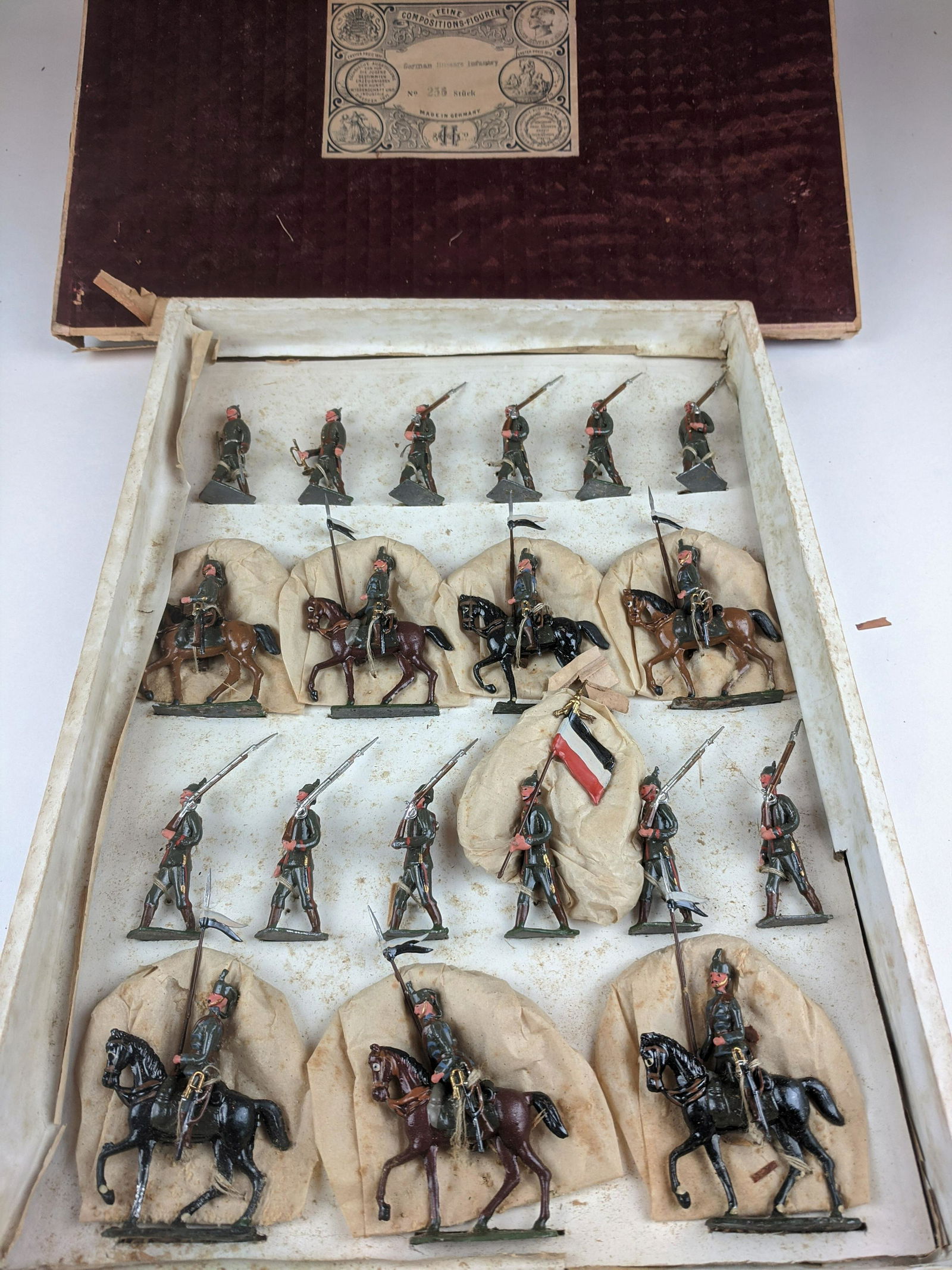 Heyde Size 2 German Hussars Infantry (1 of 1)