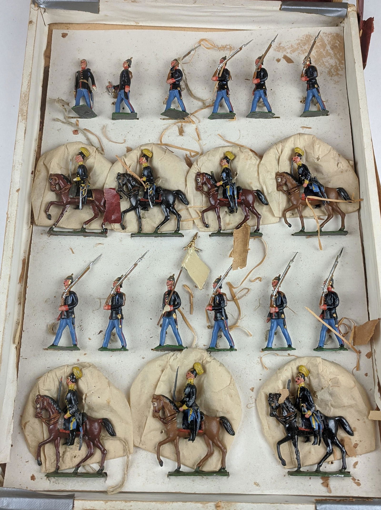 Heyde Size 2 U.S. Infantry & Cavalry (1 of 1)