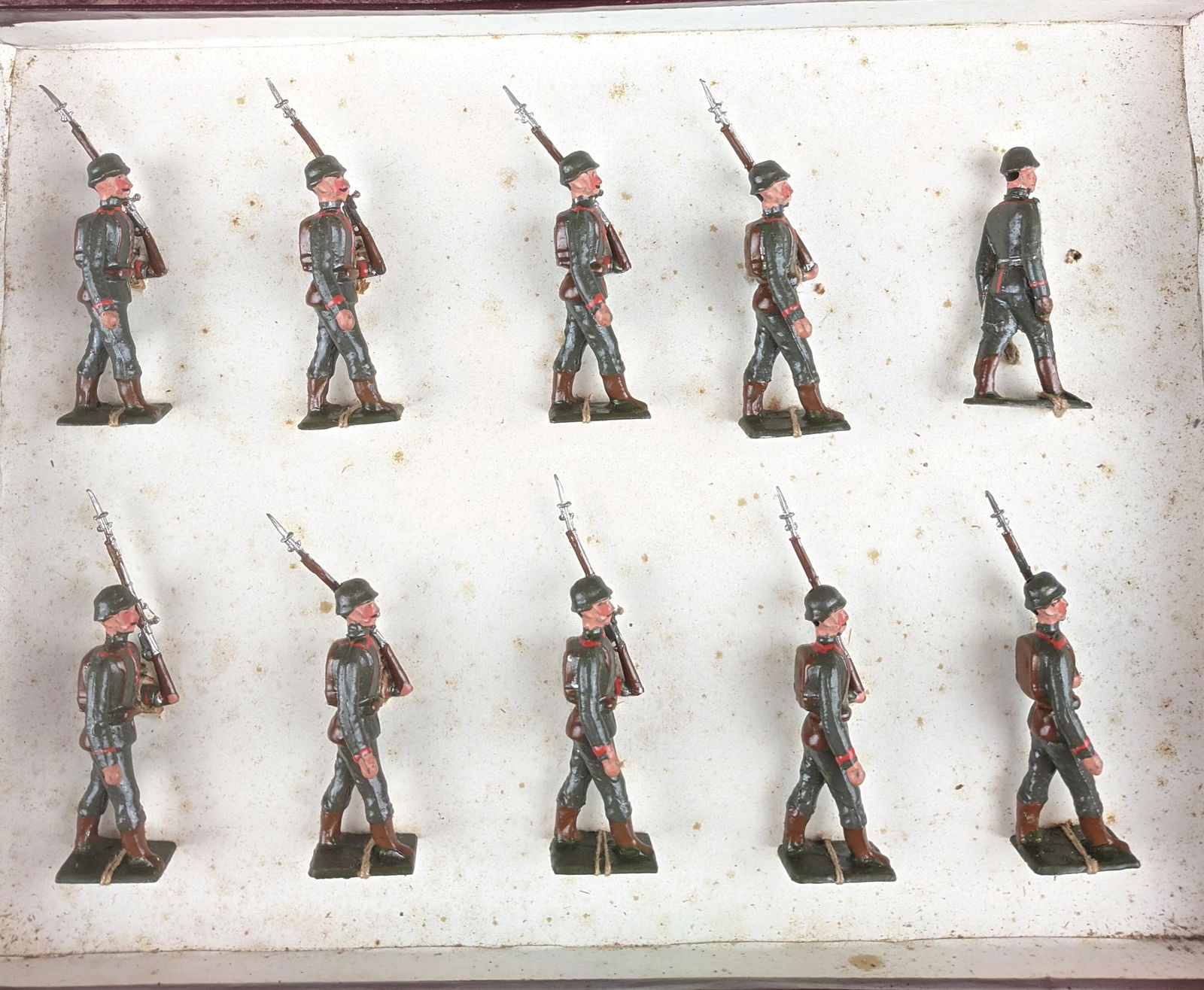 Heyde Size 2 German Infantry (1 of 1)