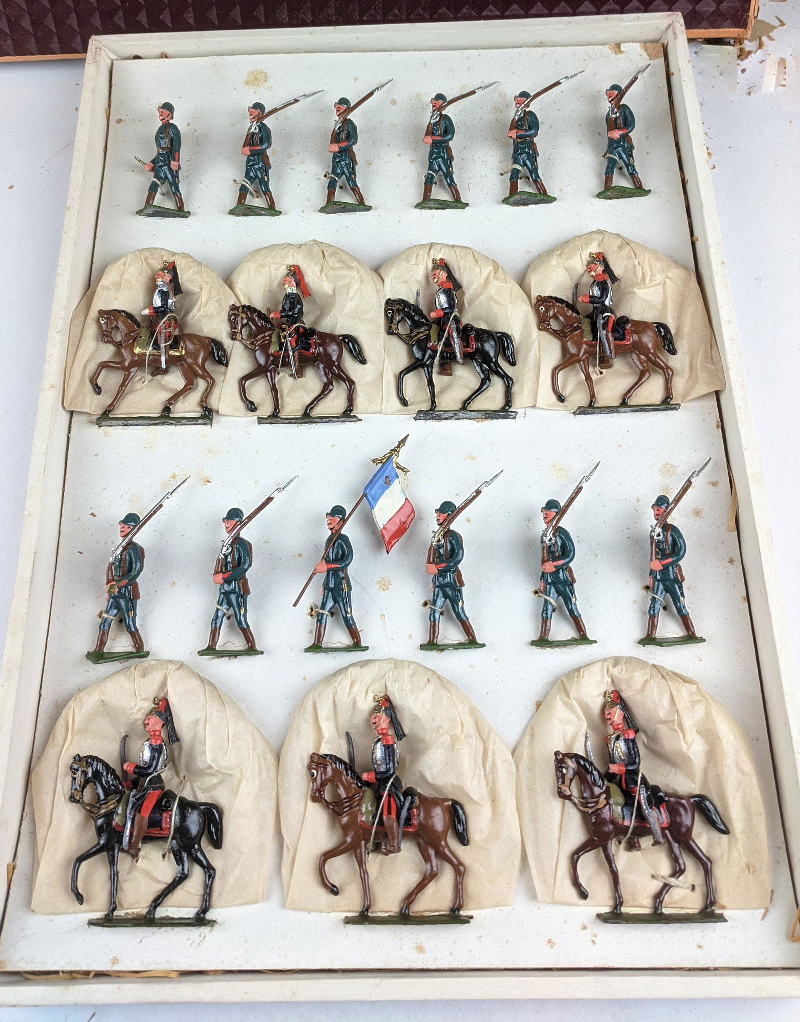 Heyde Size 2 256 French Infantry & Cavalry (1 of 1)