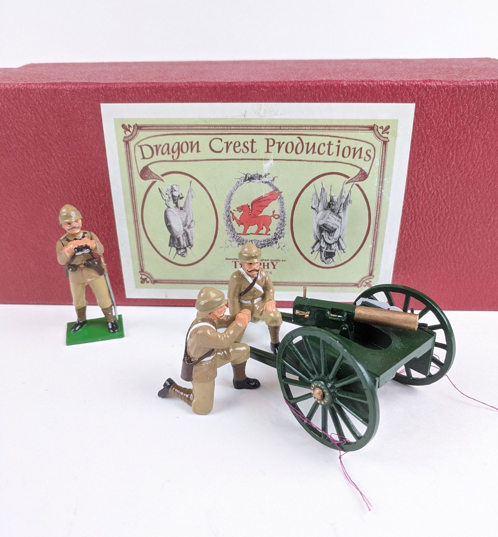 Trophy DBEQ6 Maximum Gun Crew: 4 Pieces Condition Excellent Box Excellent