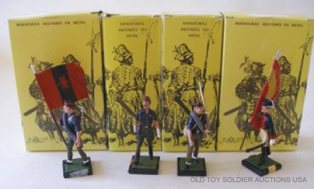 Alymer Spanish Troops on wooden plinths: Alymer Spanish Troops on wooden plinths with original boxes. Post War 1980. 4 Pieces Condition Excellent. Boxes Excellent.