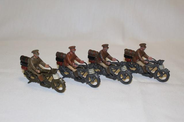 Britains set #200 Motorcycle Dispatch Riders (1 of 1)