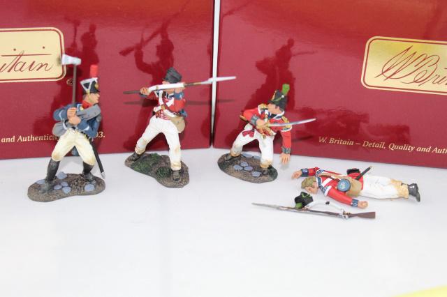 Britains 17881, 17877 Hand-to-Hand & Coldstream (1 of 1)