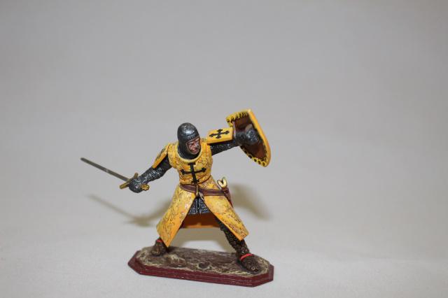 St. Pete. Coll. #G-08-2 Knight w Sword & Shield (1 of 1)