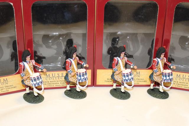 Britains Museum Collection Black Watch P&D (1 of 1)