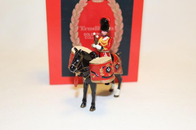 Tradition #M103 Kettledrummer Scots Greys 1900: 3 pcs. (horse, drums, rider), 54 mm, MIB.