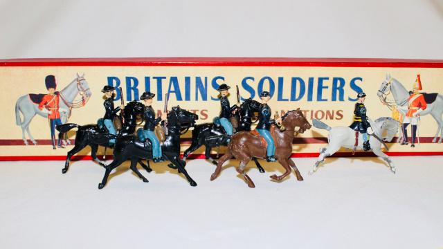 Britains Set #2056 Union Cavalry (1 of 1)