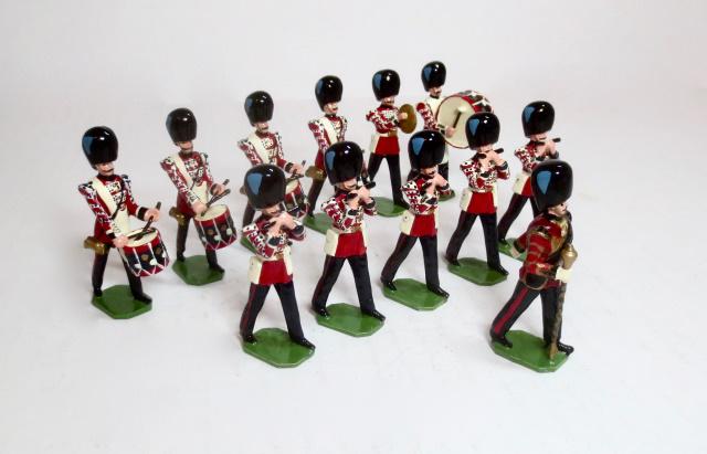 Ducal Irish Guards Fife & Drum Corps (1 of 1)