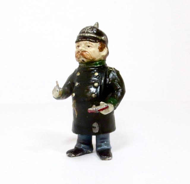 Heyde RARE Policeman Writing a Ticket (1 of 1)