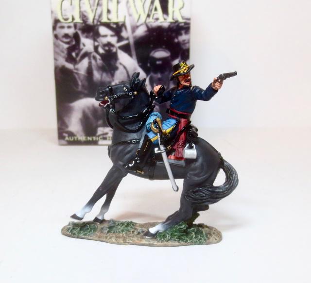 King & Country #CW061 Officer Firing Pistol: Mounted Lieutenant fires his Navy Colt at the opposition. Retired figure. Mint condition. Box excellent.