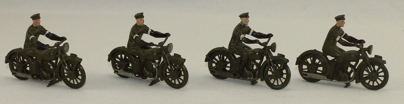 Britains From #1791 Motorcycle Dispatch Riders (1 of 2)