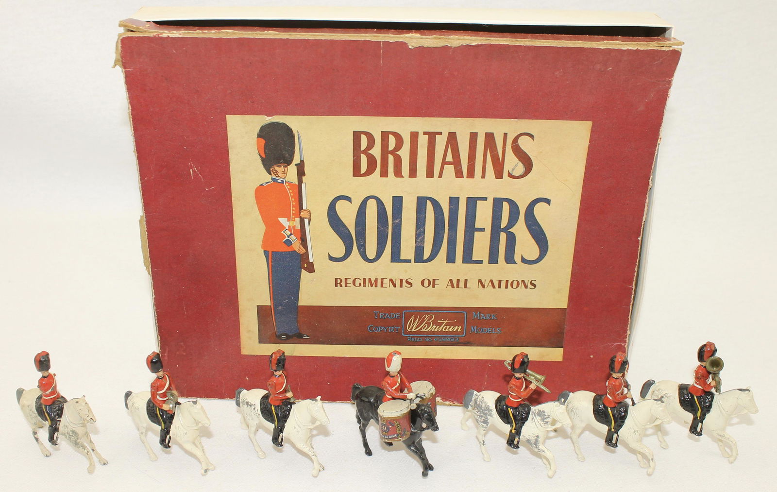Britains  #1720 Royal Scots Mounted Band (1 of 4)