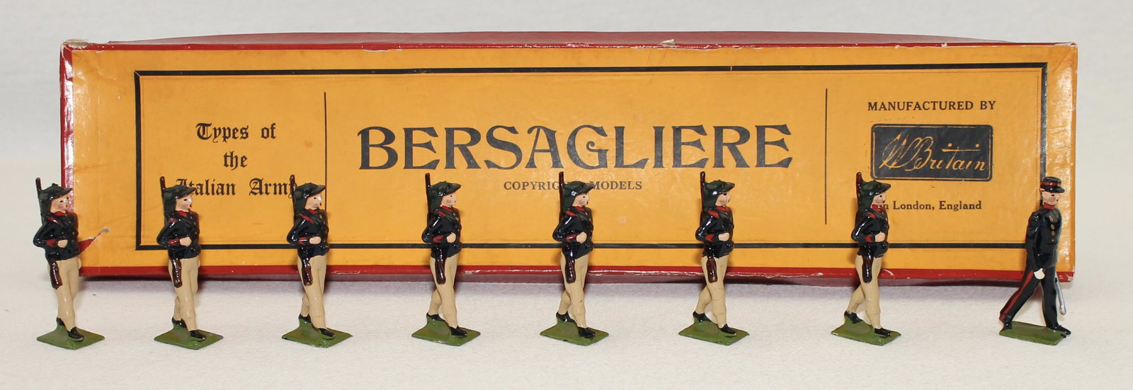 Britains #169 Italian Bersagliere: Post -War Set with Pre-War Tie Card. 8 Pieces. Condition Excellent. Box Very Good.