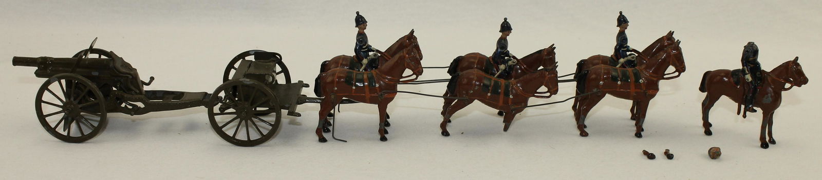 Britains #317 Royal Field Artillery Halt (1 of 3)