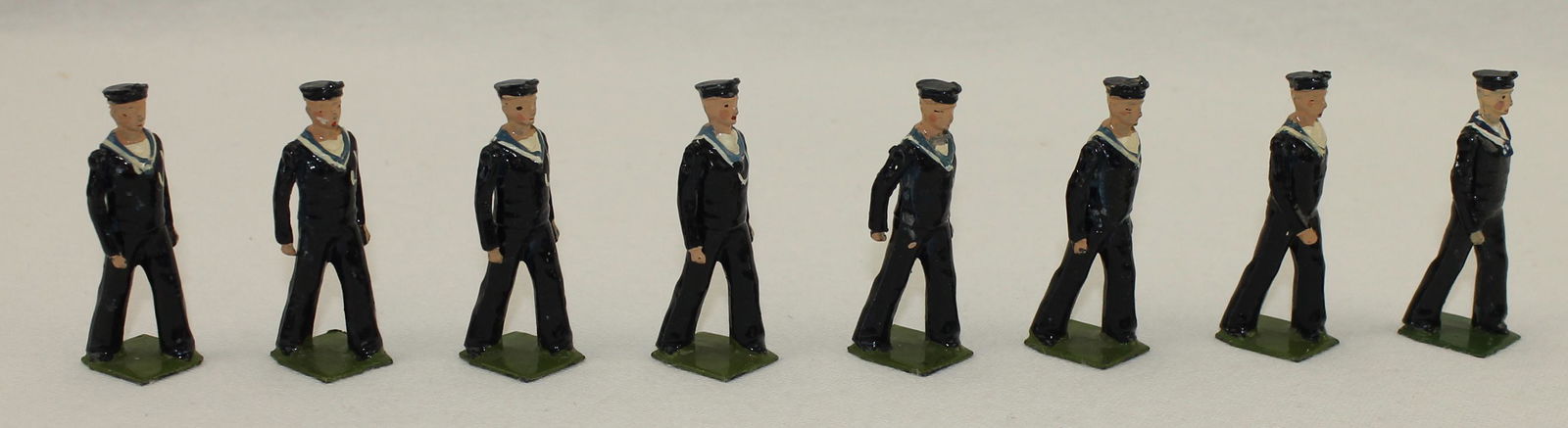 Britains #1510 British Sailors (1 of 2)