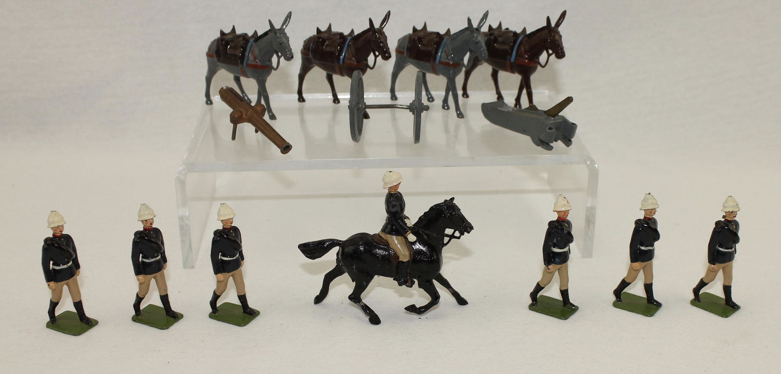 Britains #28 Mountain Battery (1 of 2)