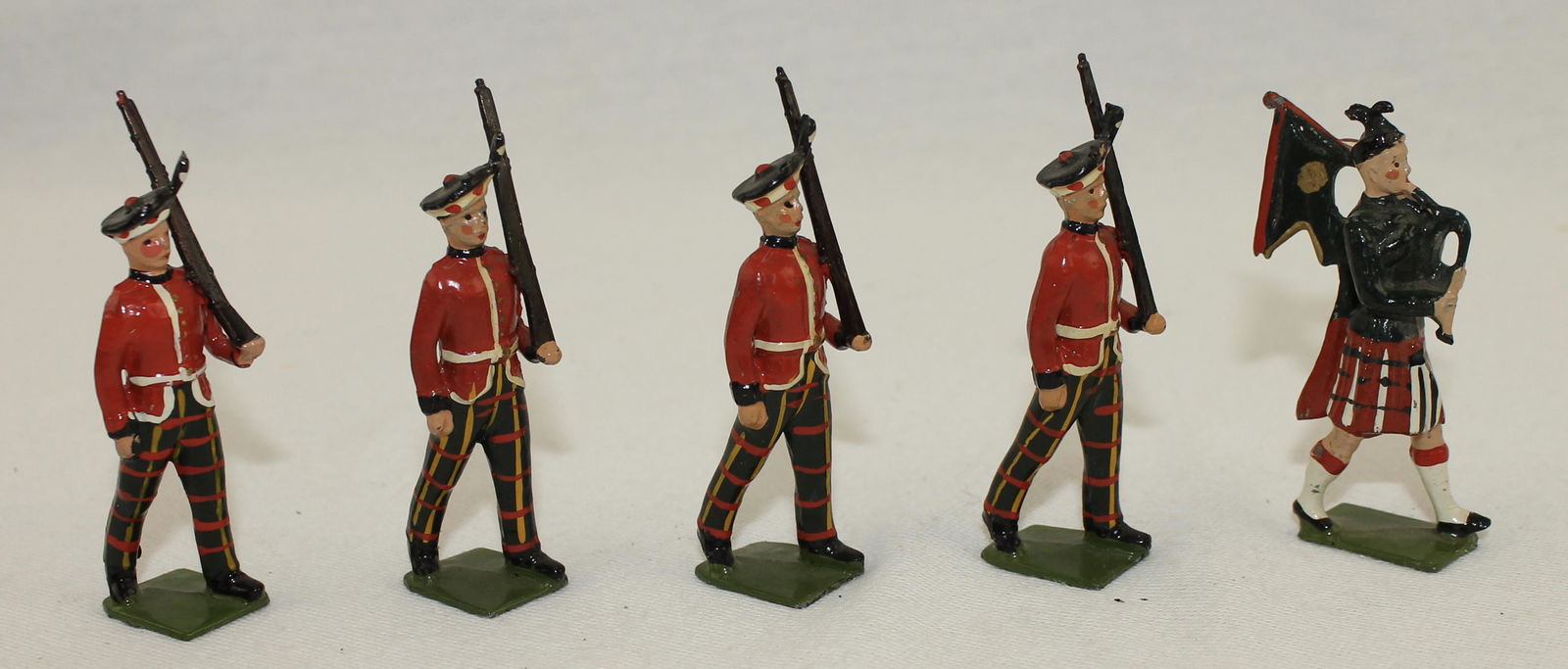 Britains #212 Royal Scots with Piper (1 of 1)