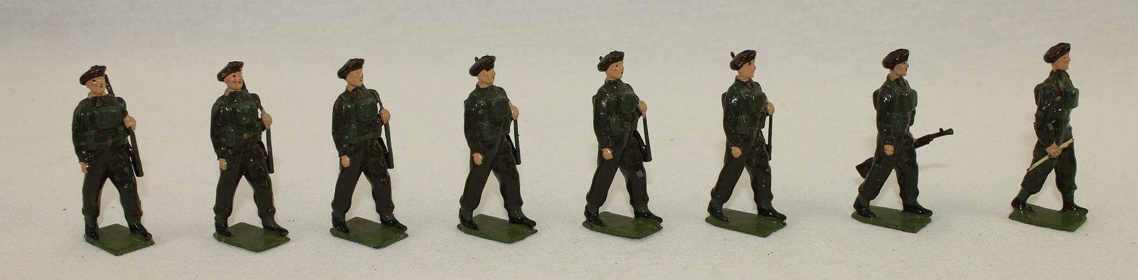 Britains #2010 Airborne Infantry (1 of 1)