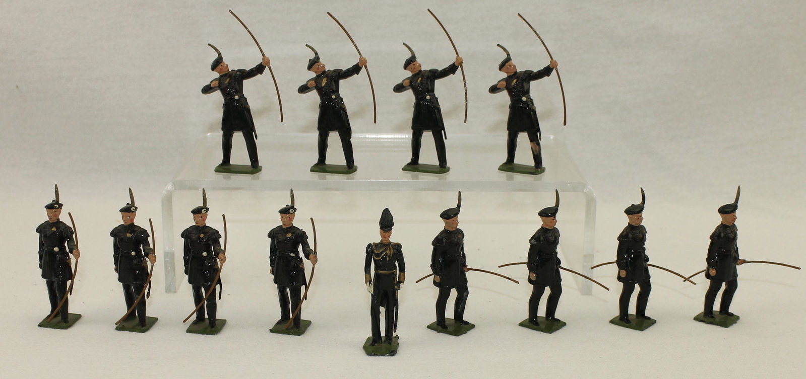 Britains #2079 Royal Company of Archers: Post War. 13 Pieces. Condition Excellent. No Box.
