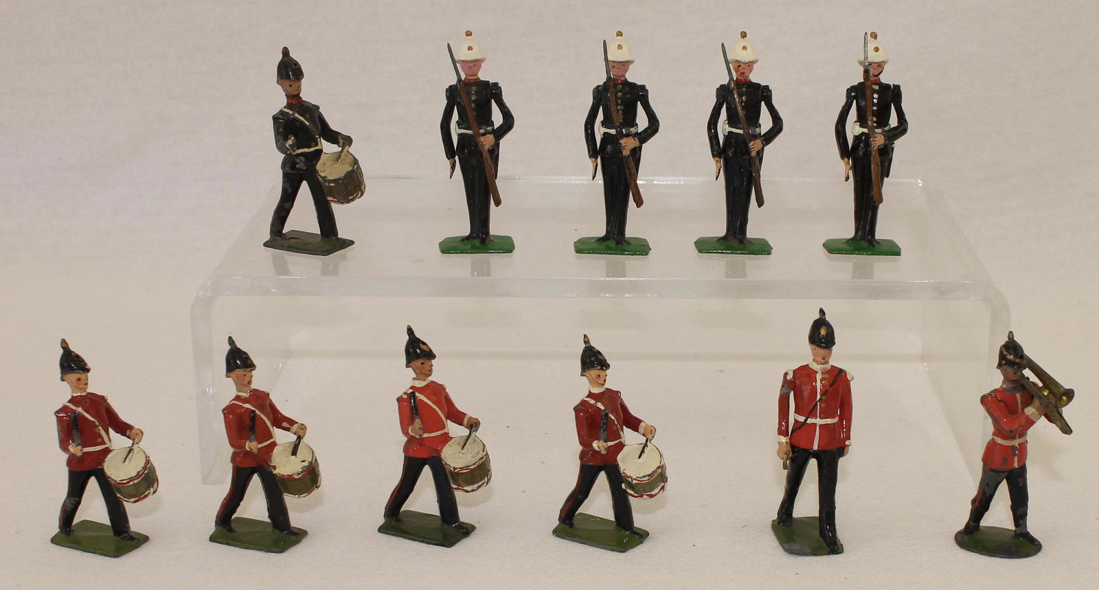 Britains Lot Royal Marines and Drummer (1 of 2)