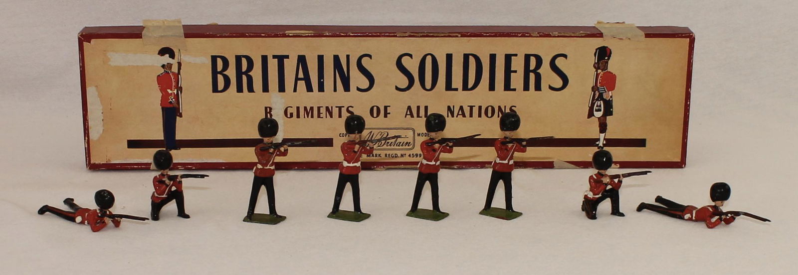 Britains #1283 Grenadier Guards (1 of 3)