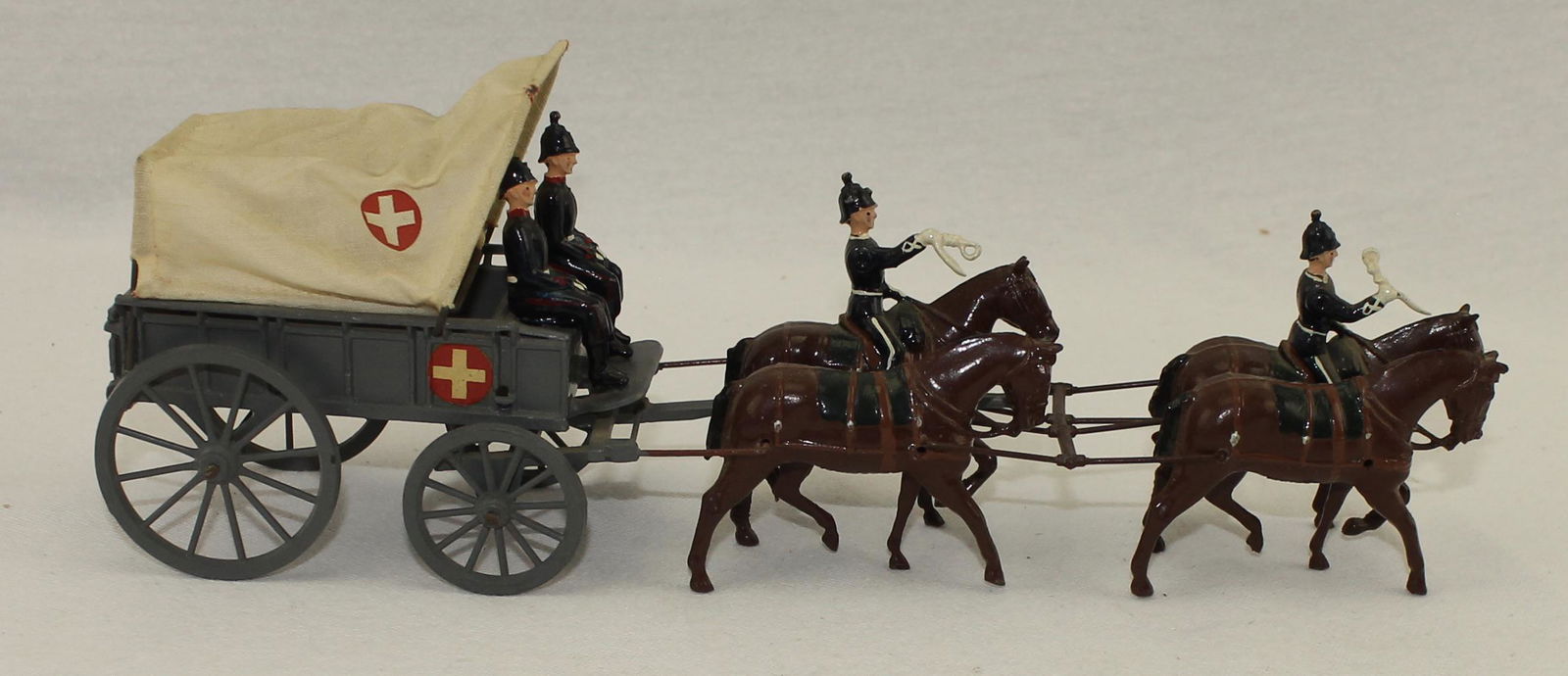 Britains #145 Royal Army Ambulance Wagon (1 of 2)