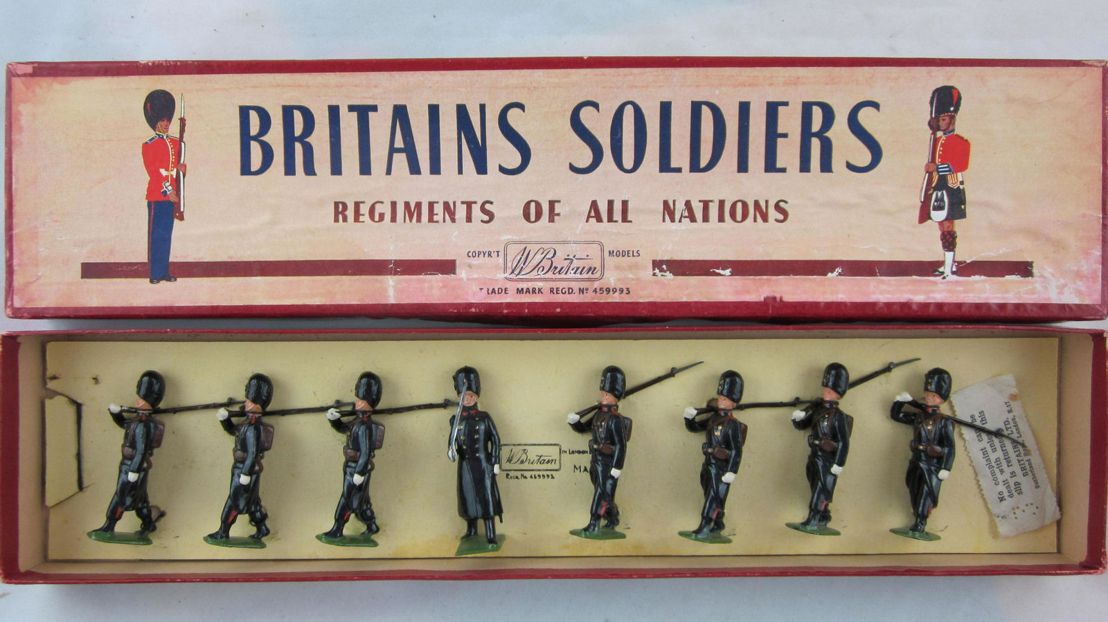 Britains Set # 2009 Belgian Grenadiers In Coats. (1 of 1)