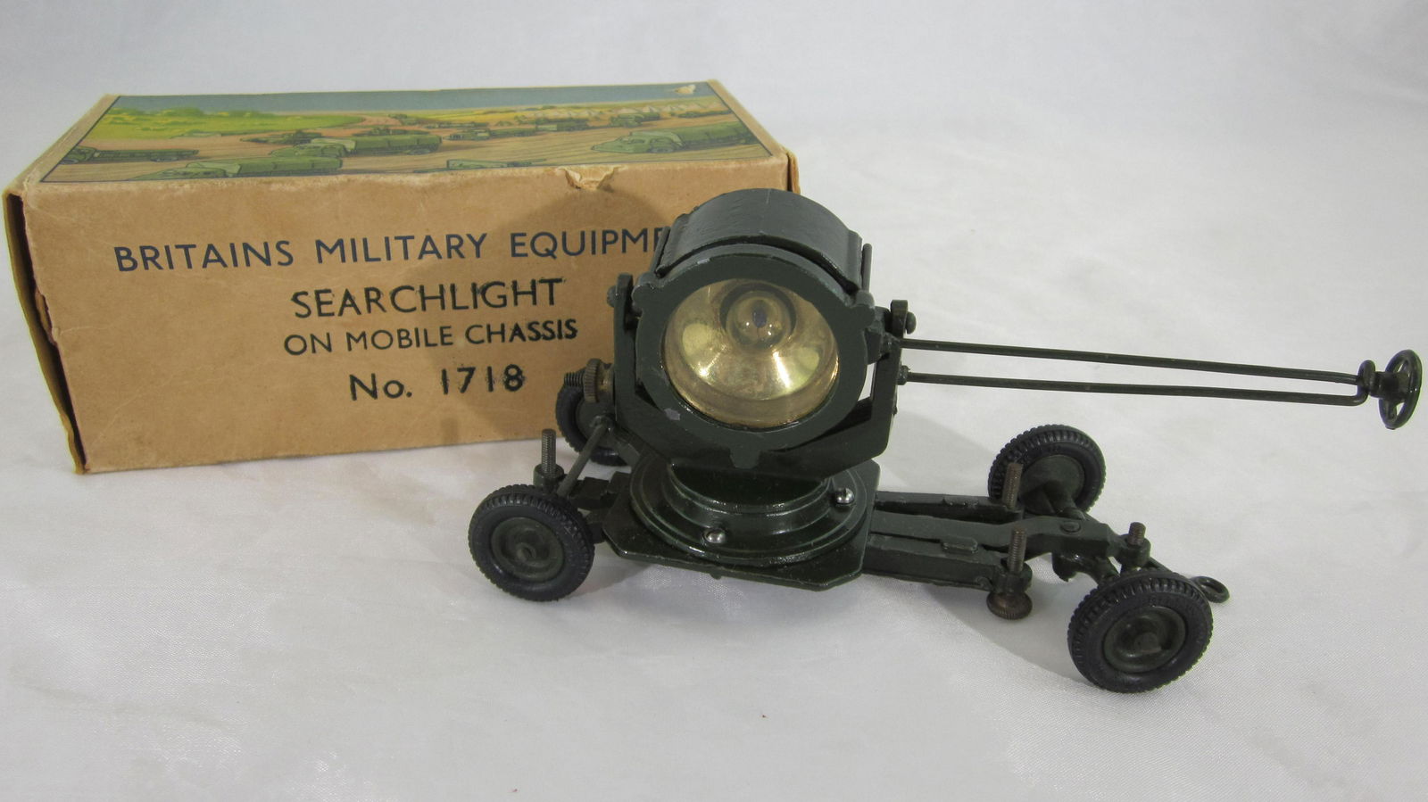 Britains Set #1718 Mobile Chassis Searchlight. (1 of 1)