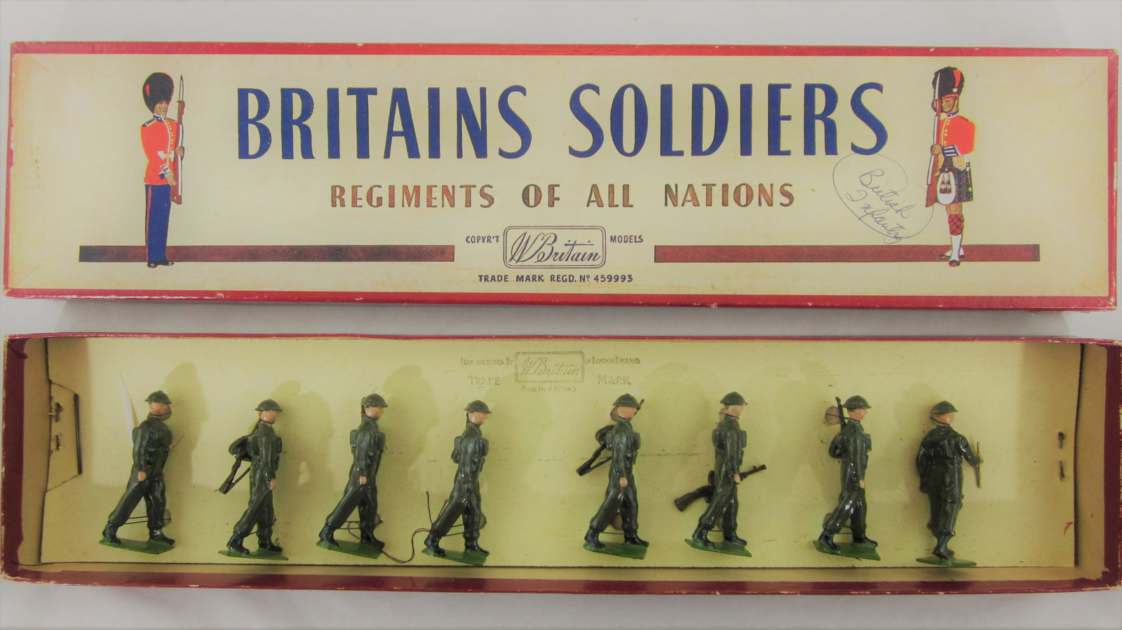 Britains Set #1858 Battledress British Infantry. (1 of 1)