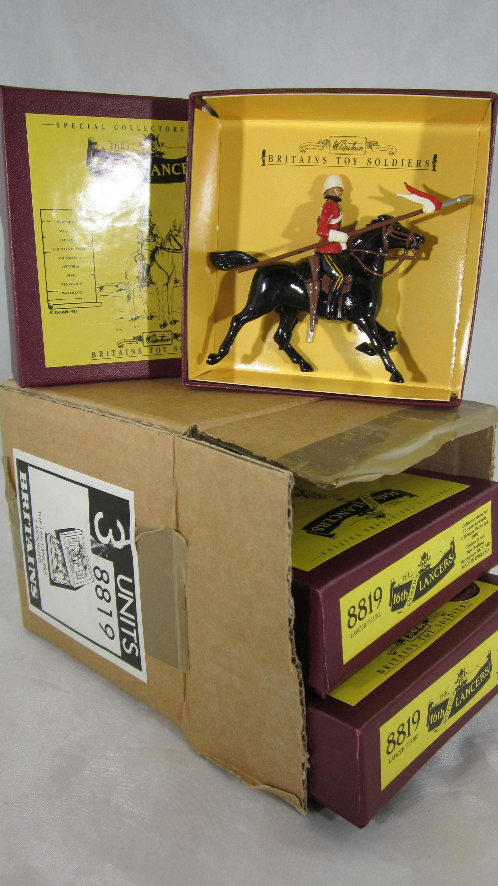 Britains Bulk Set #8819 16th Queens Lancers. (1 of 1)
