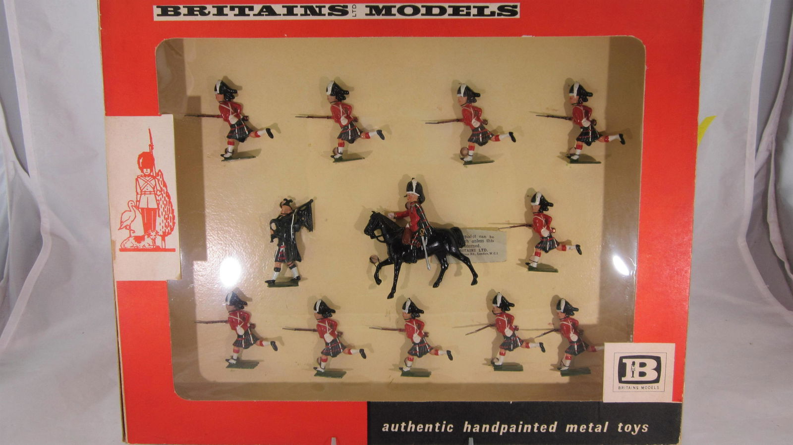 Britains Set #9332 Seaforth Highlanders. (1 of 1)