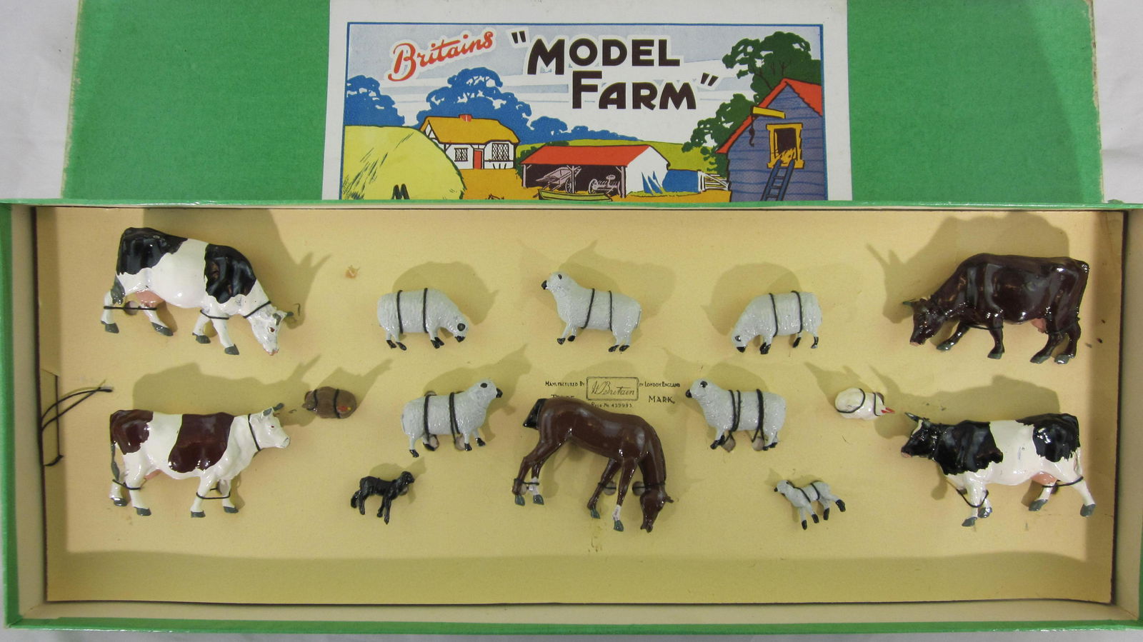 Britains Set #120F Farmyard Display. (1 of 1)