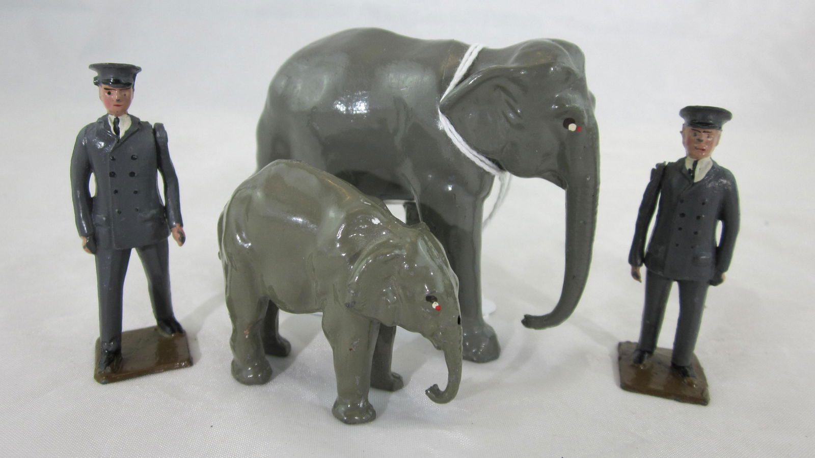 Britains Boxed Zoo Picture Pack Sets. (1 of 1)